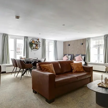 Hotel Buren فندق Buren (Gelderland)