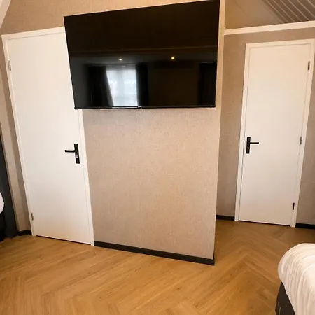فندق Hotel Buren