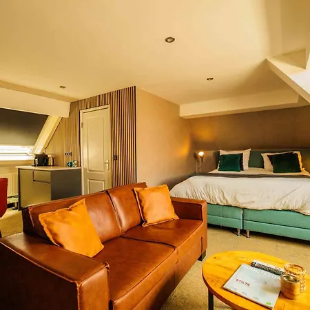 فندق Hotel Buren Buren (Gelderland)