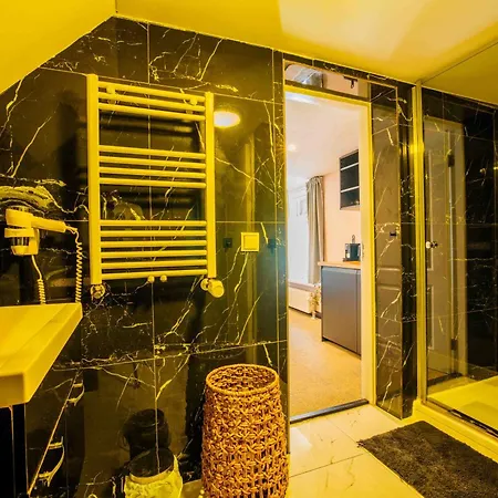 Hotel Buren * Buren (Gelderland)