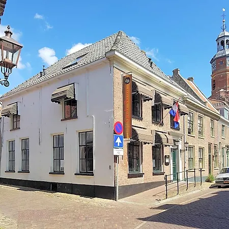 Hotel Buren Hotell