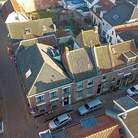 Hotel Buren Hotell