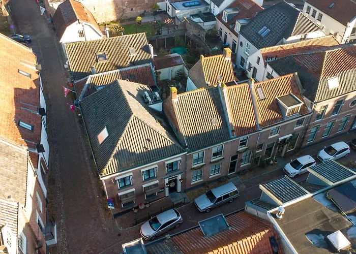 Hotel Buren * Buren (Gelderland)